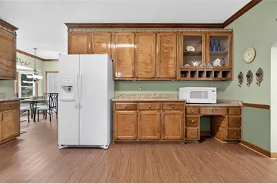 2058 Lakewood Circle, Grayson, GA 30017 - Photo 11