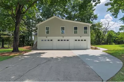 1800 Cumberland Trace, Acworth, GA 30102 - Photo 3