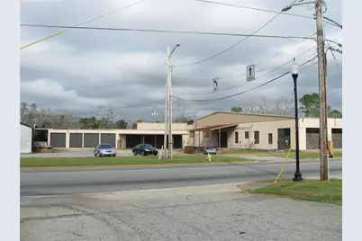 233 E Broad Avenue, Albany, GA 31705 - Photo 11