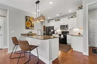3341 Lindenridge Dr, Buford, GA 30519 - Photo 9