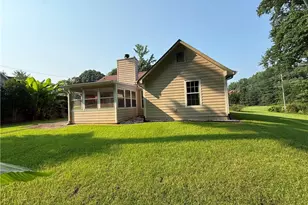 3897 Saddlecreek Dr, Douglasville, GA 30135 - Photo 3