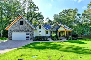 3933 Skyline Dr, Gainesville, GA 30501 - Photo 3