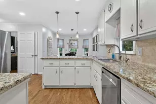 211 Nacoochee Dr, Woodstock, GA 30188 - Photo 15