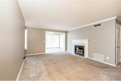 810 Gettysburg Place, Sandy Springs, GA 30350 - Photo 9