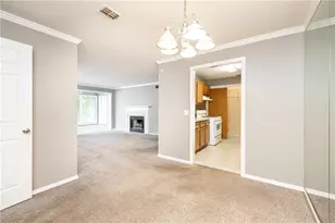 810 Gettysburg Pl, Sandy Springs, GA 30350 - Photo 19