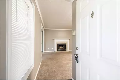 810 Gettysburg Place, Sandy Springs, GA 30350 - Photo 3