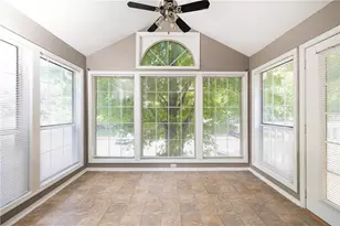 810 Gettysburg Pl, Sandy Springs, GA 30350 - Photo 13