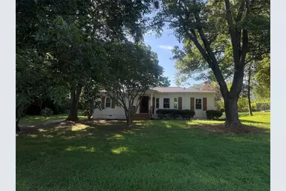 107 Lakeshore Circle, Braselton, GA 30517 - Photo 1