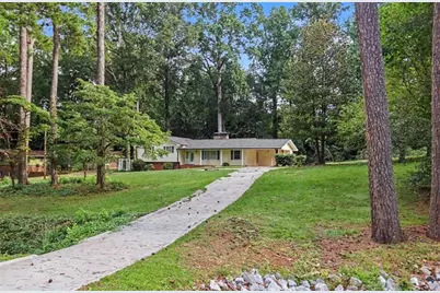 115 Valley View Drive, Fairburn, GA 30213 - Photo 5