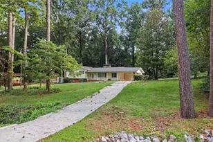 115 Valley View Dr, Fairburn, GA 30213 - Photo 5