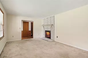 115 Valley View Dr, Fairburn, GA 30213 - Photo 9
