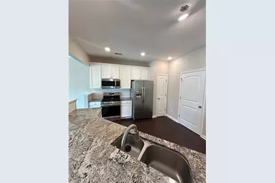 7090 Post Park Way, Cumming, GA 30040 - Photo 9