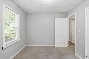 1800 Oakmont Dr NW, Atlanta, GA 30314 - Photo 19