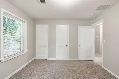 1800 Oakmont Drive NW, Atlanta, GA 30314 - Photo 17