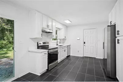 5726 Southwick Court SW, Atlanta, GA 30349 - Photo 9