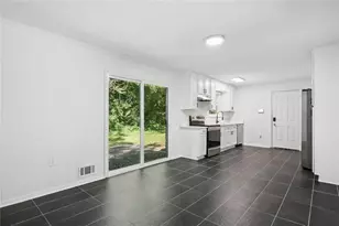 5726 Southwick Ct SW, Atlanta, GA 30349 - Photo 15