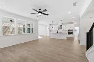 3225 Danlow Ct, Kennesaw, GA 30152 - Photo 17