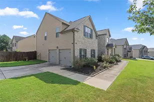 11059 Milano Ln SW, Hampton, GA 30228 - Photo 7