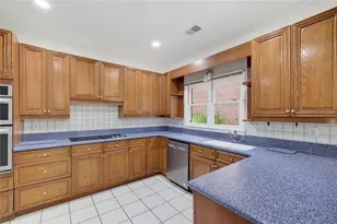 6260 Forest Hills Dr, Peachtree Corners, GA 30092 - Photo 7