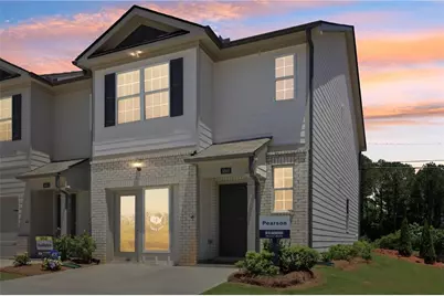 518 Woodcreek Circle SW #11, Atlanta, GA 30331 - Photo 1