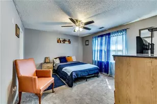 7982 Creekstone Way, Riverdale, GA 30274 - Photo 23