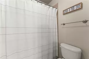 1820 Overlook Springs Ln, Cumming, GA 30040 - Photo 43