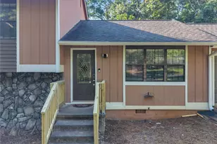 631 Brighton Dr NW, Lawrenceville, GA 30043 - Photo 7