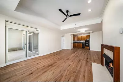 2881 Peachtree Road NE #802, Atlanta, GA 30305 - Photo 5