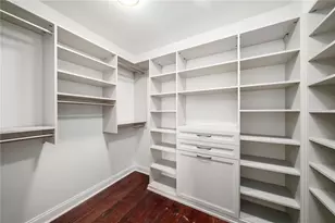 2881 Peachtree Rd NE, Atlanta, GA 30305 - Photo 17