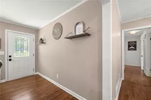 143 Mountainview Cir, Canton, GA 30115 - Photo 5