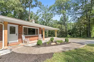 143 Mountainview Cir, Canton, GA 30115 - Photo 3