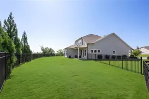 6853 River Rock Drive, Flowery Branch, GA 30542 - Photo 3