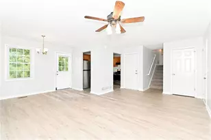 229 Hampton Dr, Dallas, GA 30132 - Photo 5