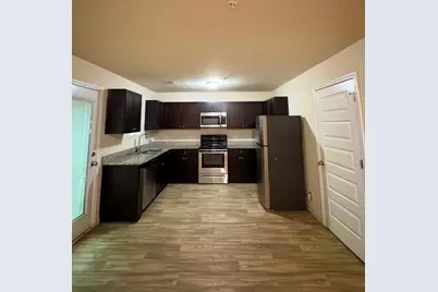 665 Carlton Pointe Drive #7, Palmetto, GA 30268 - Photo 3