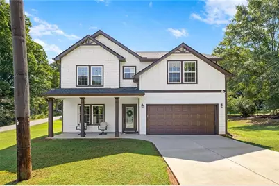 142 Brookwood Avenue, Commerce, GA 30529 - Photo 1