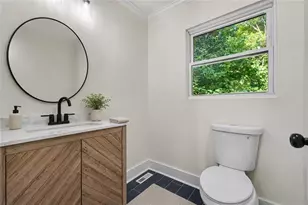 882 Hall St, Atlanta, GA 30318 - Photo 19