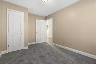 827 Oak St NW, Atlanta, GA 30318 - Photo 7
