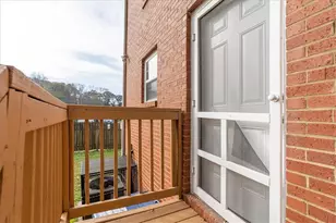 827 Oak St NW, Atlanta, GA 30318 - Photo 47