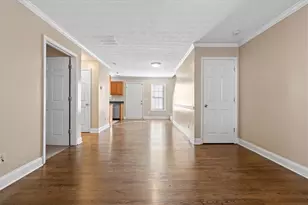 827 Oak St NW, Atlanta, GA 30318 - Photo 5