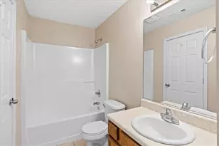 827 Oak St NW, Atlanta, GA 30318 - Photo 37