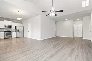104 Culver St, Jackson, GA 30233 - Photo 3
