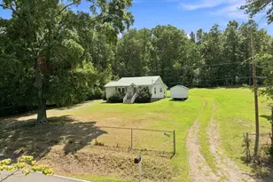 244 Pleasant Valley Rd SE, Silver Creek, GA 30173 - Photo 3