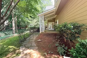 1925 Noblin Ridge Trail, Duluth, GA 30097 - Photo 29