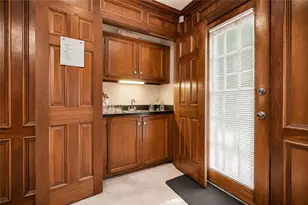 4359 Hambrick Pl, Stone Mountain, GA 30083 - Photo 7