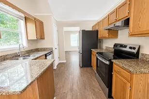 2095 Oakpointe Ct, Buford, GA 30519 - Photo 7