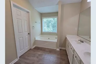 2095 Oakpointe Court, Buford, GA 30519 - Photo 15