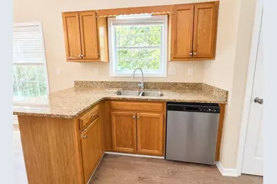 2095 Oakpointe Court, Buford, GA 30519 - Photo 9