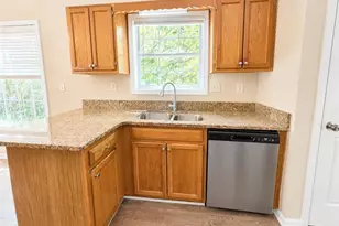 2095 Oakpointe Ct, Buford, GA 30519 - Photo 9
