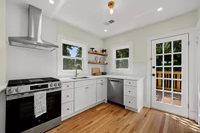 804 Berkeley Avenue NW, Atlanta, GA 30318 - Photo 5