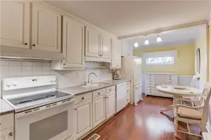 220 New St, Buford, GA 30518 - Photo 13